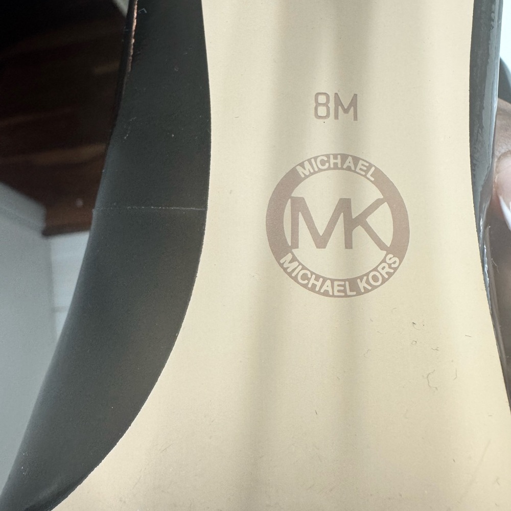 Michael Kors Glossy Black Heels - Picture 2 of 4